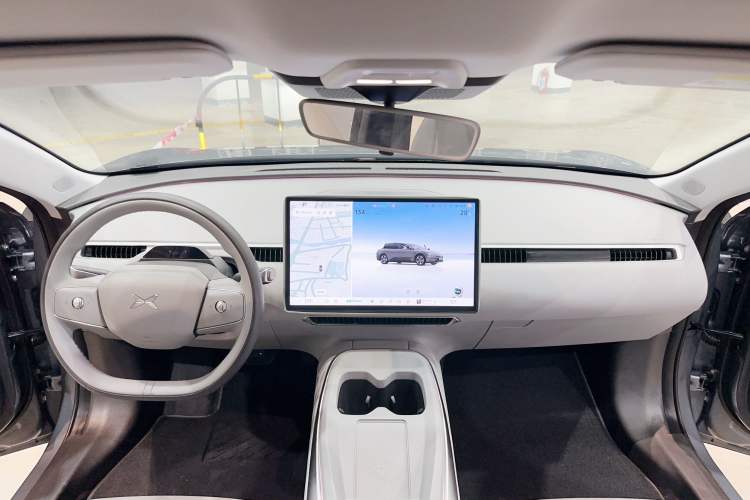 Used XPeng MONA M03 2024 620 with Ultra-Long Range Interior 3