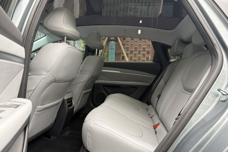 Used XPeng MONA M03 2024 515 Long-Range Interior 6