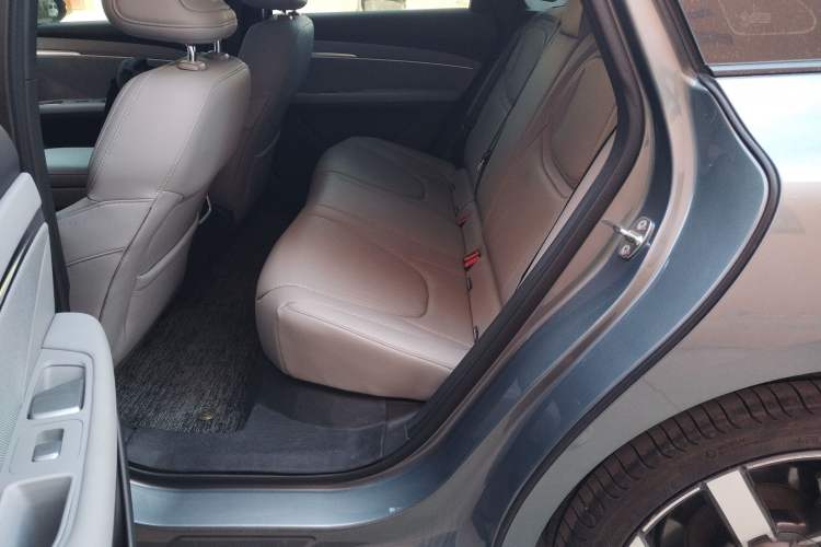 Used XPeng MONA M03 2024 620 with Ultra-Long Range Left Rear Seat