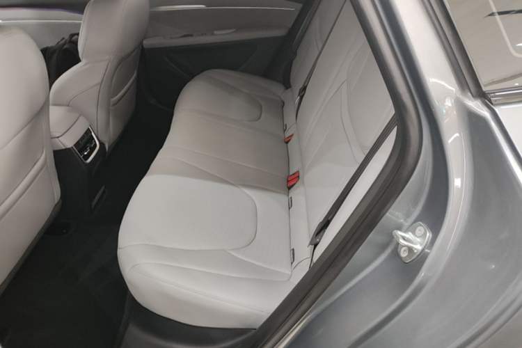 Used XPeng MONA M03 2024 620 with Ultra-Long Range Left Rear Seat