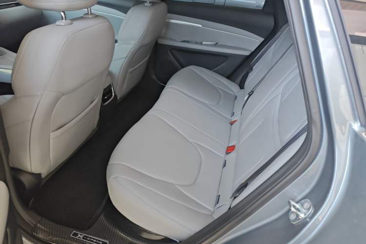 Used XPeng MONA M03 2024 620 with Ultra-Long Range Left Rear Seat