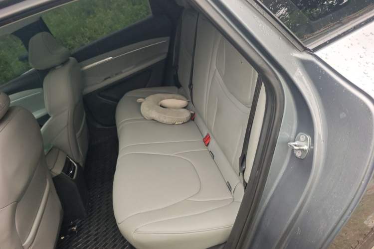 Used XPeng MONA M03 2024 620 with Ultra-Long Range Left Rear Seat