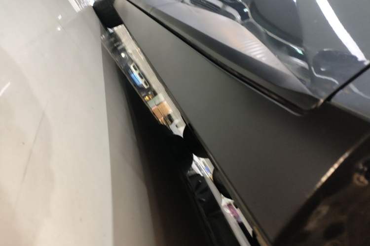 Used XPeng MONA M03 2024 620 with Ultra-Long Range Left Side Sill