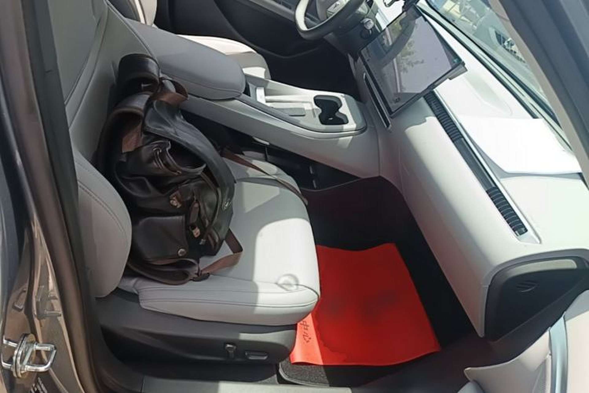 Used XPeng MONA M03 2024 515 Long-Range Right Front Seat