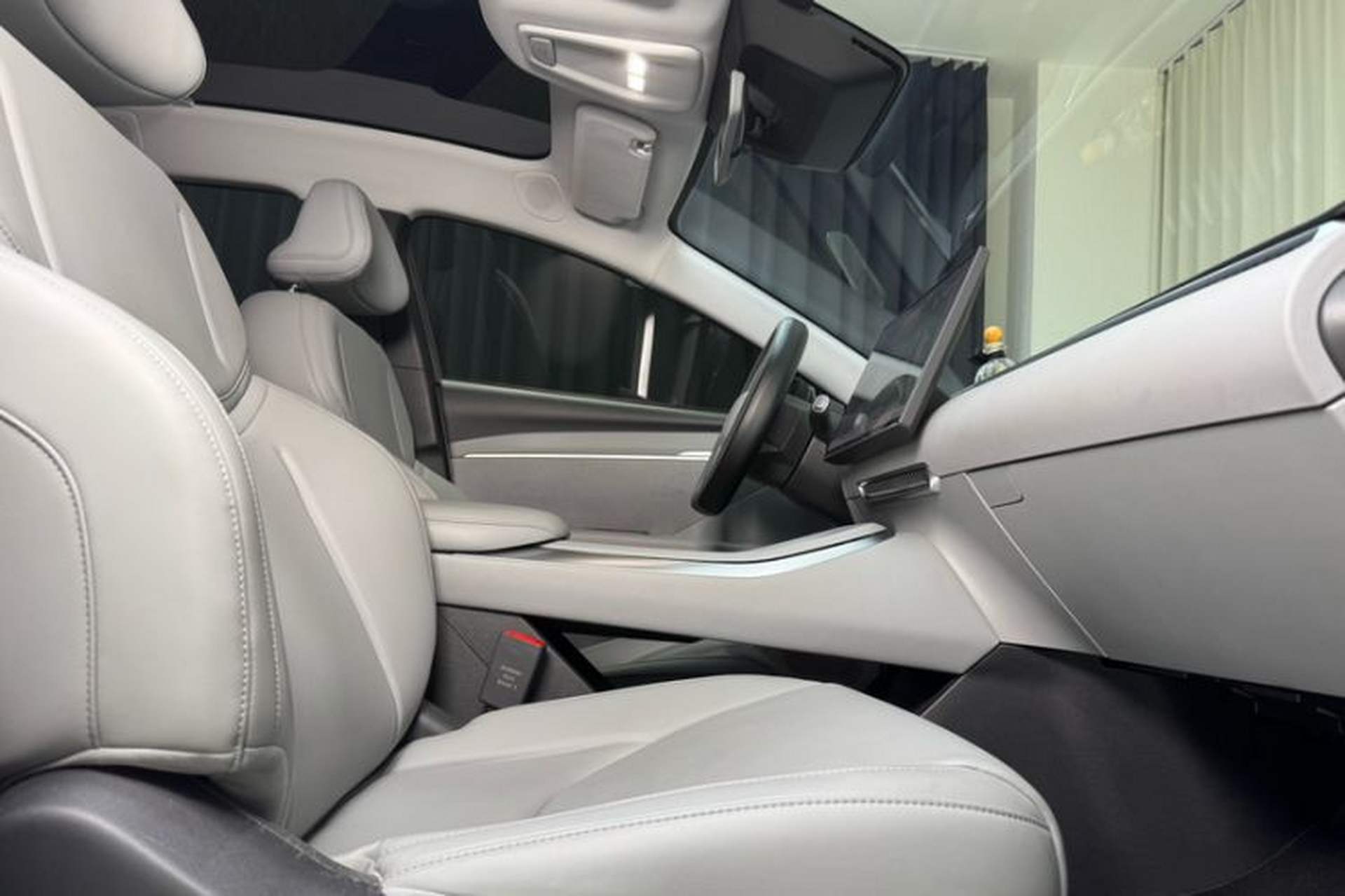 Used XPeng MONA M03 2024 515 Long-Range Right Front Seat