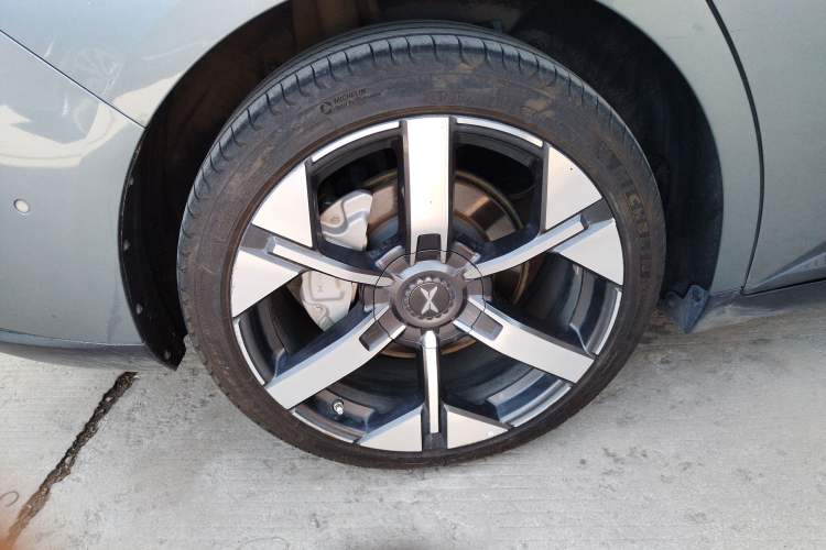Used XPeng MONA M03 2024 620 with Ultra-Long Range Right Rear Wheel Hub