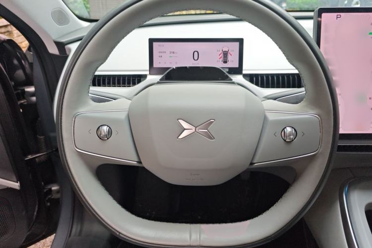 Used XPeng MONA M03 2024 620 with Ultra-Long Range Steering Wheel