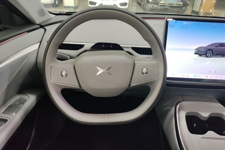 Used XPeng MONA M03 2024 620 with Ultra-Long Range Steering Wheel