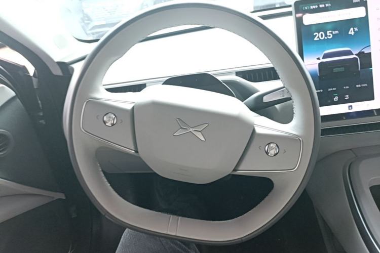 Used XPeng MONA M03 2024 620 with Ultra-Long Range Steering Wheel