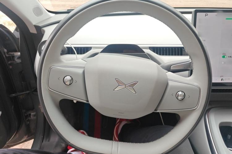 Used XPeng MONA M03 2024 620 with Ultra-Long Range Steering Wheel