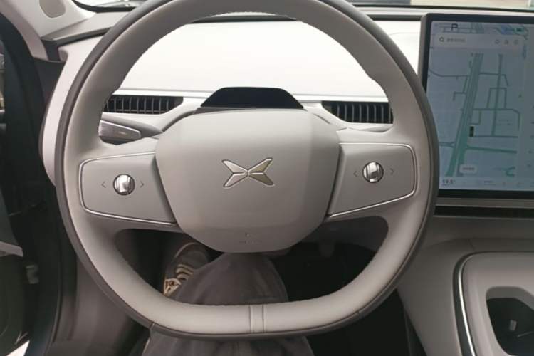 Used XPeng MONA M03 2024 620 with Ultra-Long Range Steering Wheel