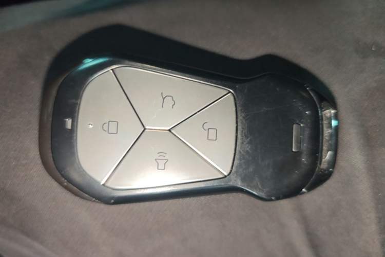 Used XPeng MONA M03 2024 620 with Ultra-Long Range Vehicle Key