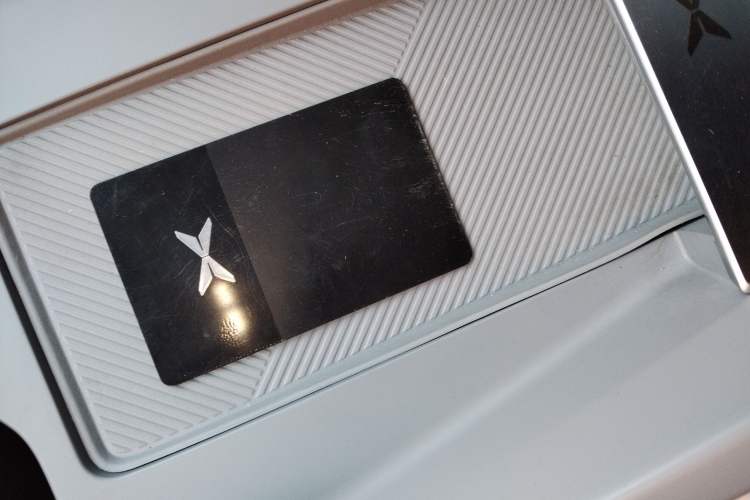 Used XPeng MONA M03 2024 620 with Ultra-Long Range Vehicle Key