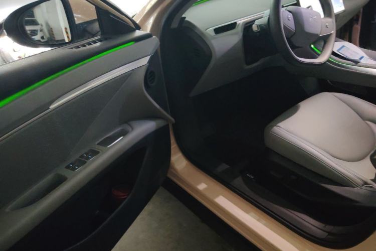 Used XPeng MONA M03 2024 620 with Ultra-Long Range Driver Seat