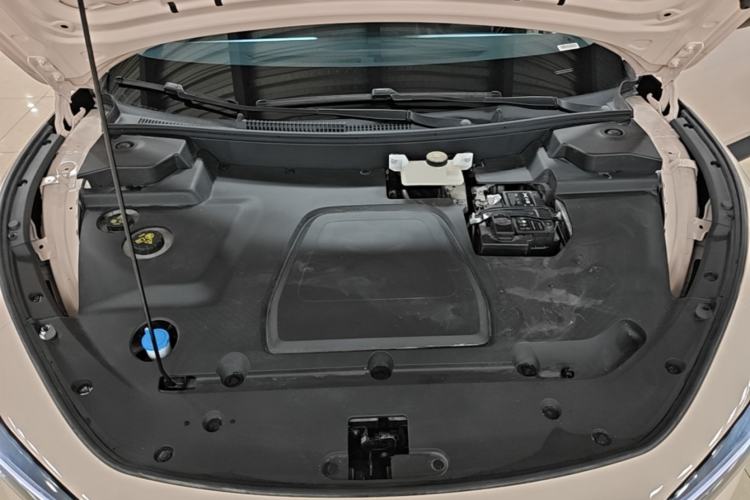 Used XPeng MONA M03 2024 620 with Ultra-Long Range Engine Bay