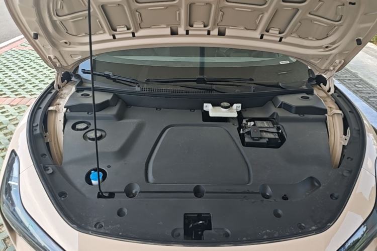 Used XPeng MONA M03 2024 515 Long-Range Engine Bay