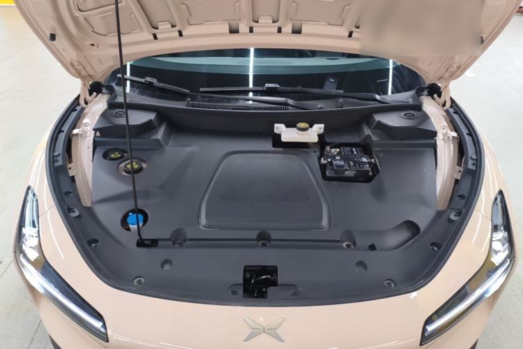 Used XPeng MONA M03 2024 515 Long-Range Engine Bay