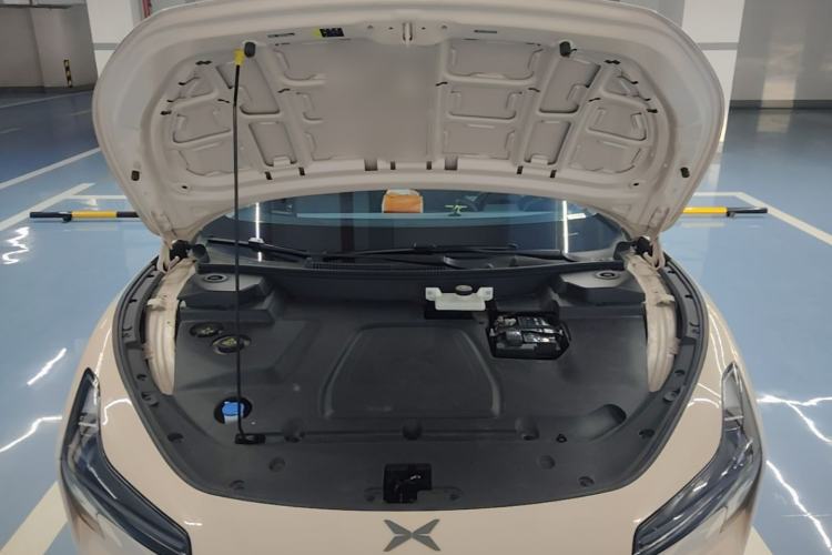 Used XPeng MONA M03 2024 620 with Ultra-Long Range Engine Bay