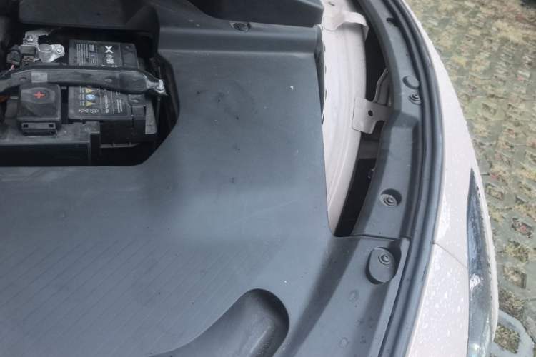 Used XPeng MONA M03 2024 620 with Ultra-Long Range Engine Bay Left