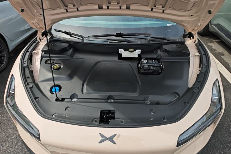 Used XPeng MONA M03 2024 515 Long-Range Engine Bay