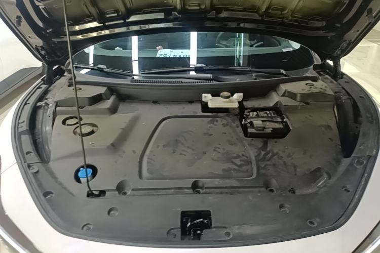 Used XPeng MONA M03 2024 620 with Ultra-Long Range Engine Bay