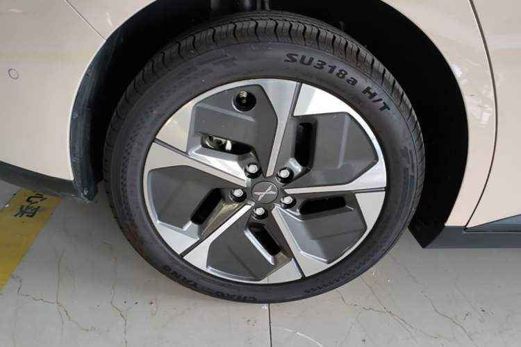 Used XPeng MONA M03 2024 515 Long-Range Exterior 5