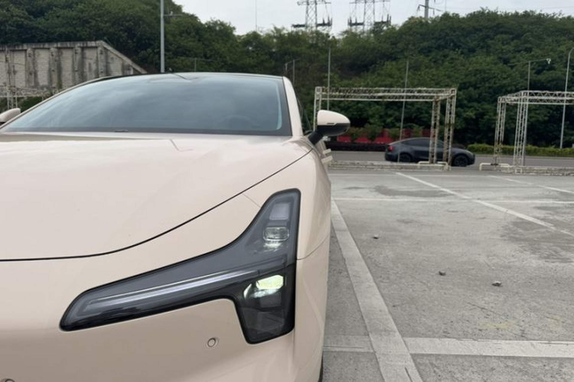 Used XPeng MONA M03 2024 515 Long-Range Exterior 8