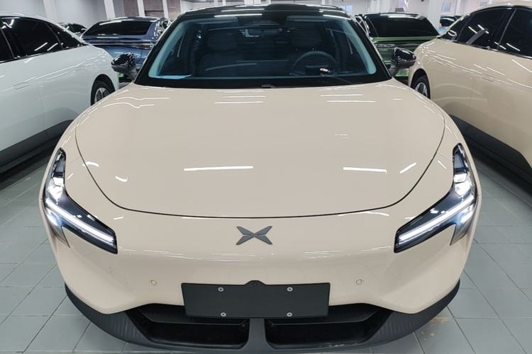 Used XPeng MONA M03 2024 620 with Ultra-Long Range Front