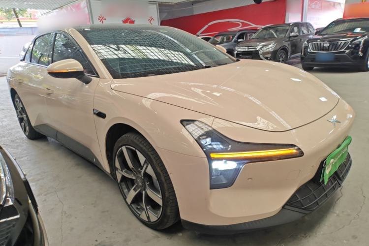 Used XPeng MONA M03 2024 620 with Ultra-Long Range Front Right 45 Deg