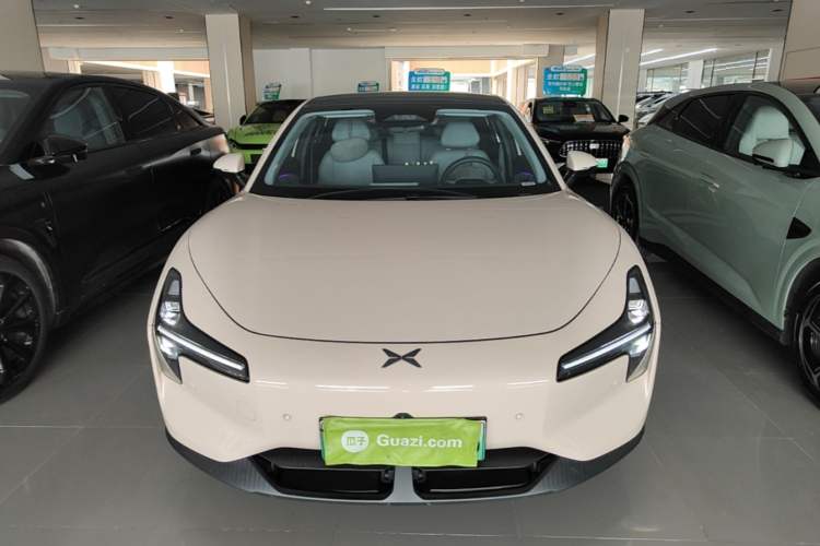 Used XPeng MONA M03 2024 620 with Ultra-Long Range Front