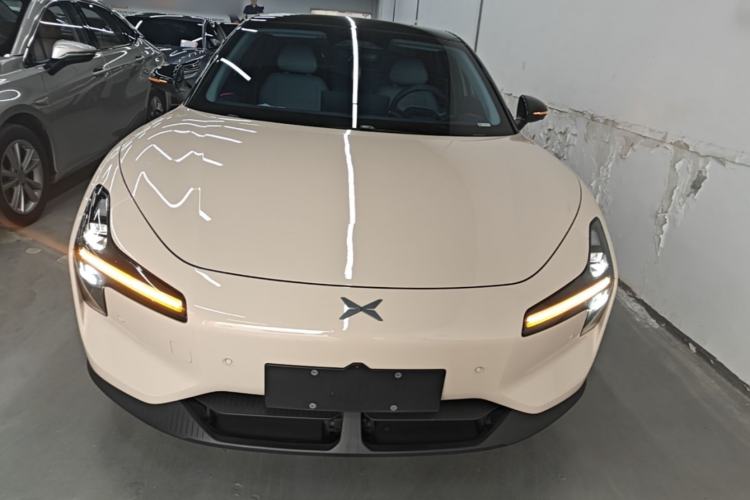 Used XPeng MONA M03 2024 620 with Ultra-Long Range Front