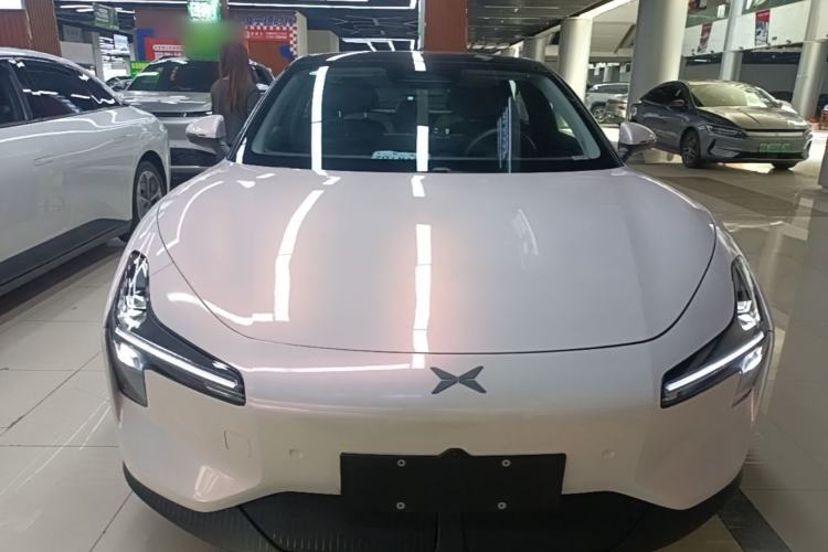 Used XPeng MONA M03 2024 620 with Ultra-Long Range Front