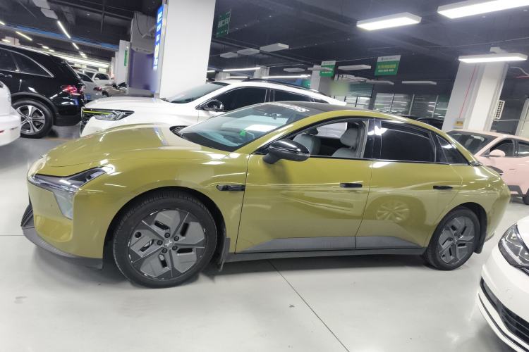 Used XPeng MONA M03 2024 620 with Ultra-Long Range Exterior 3