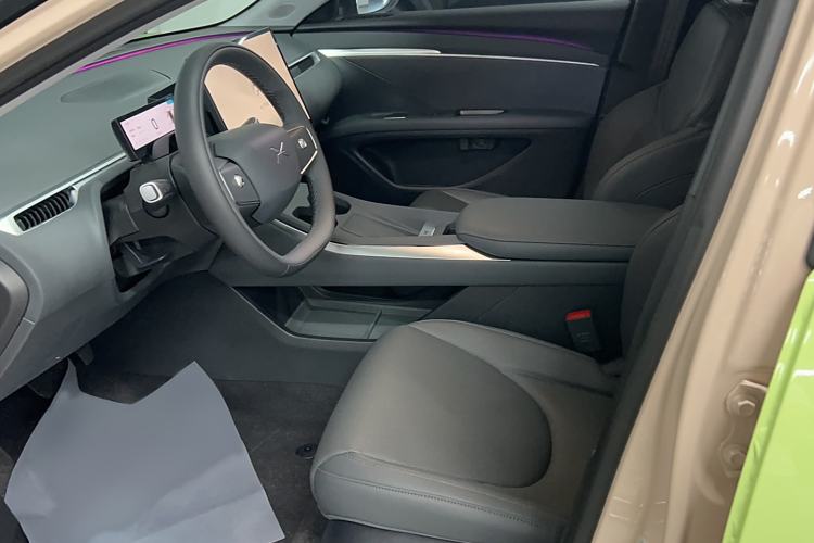 Used XPeng MONA M03 2024 620 with Ultra-Long Range Left Front Seat