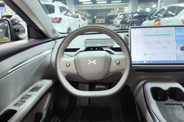 Used XPeng MONA M03 2024 620 with Ultra-Long Range Steering Wheel