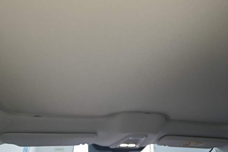 Used XPeng MONA M03 2024 620 with Ultra-Long Range Headliner