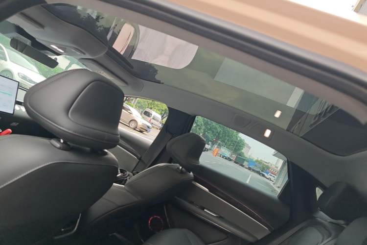 Used XPeng MONA M03 2024 515 Long-Range Headliner