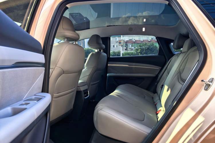 Used XPeng MONA M03 2024 620 with Ultra-Long Range Interior 3