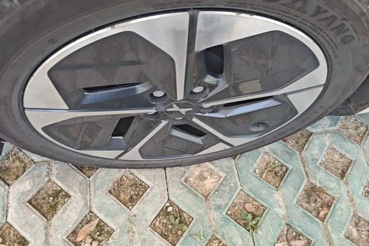 Used XPeng MONA M03 2024 515 Long-Range Left Front Wheel Hub