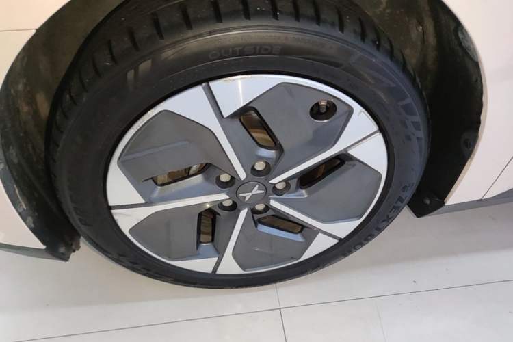 Used XPeng MONA M03 2024 515 Long-Range Left Front Wheel Hub