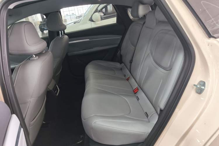 Used XPeng MONA M03 2024 580 with Ultra-Long Range Max Left Rear Seat