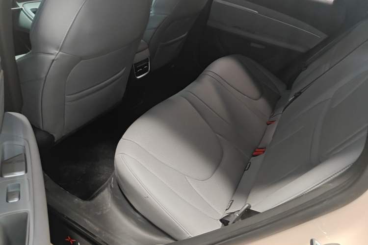 Used XPeng MONA M03 2024 620 with Ultra-Long Range Left Rear Seat