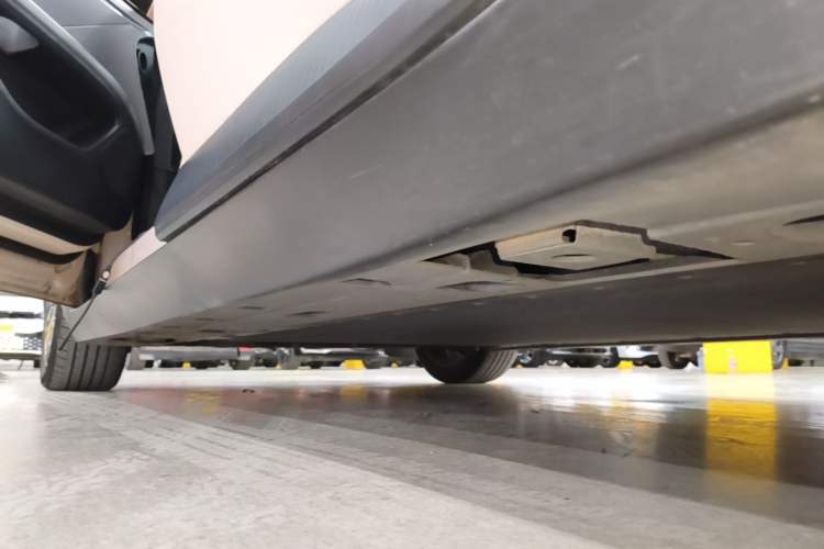Used XPeng MONA M03 2024 515 Long-Range Left Side Sill