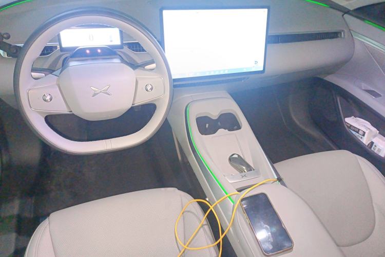 Used XPeng MONA M03 2024 620 with Ultra-Long Range Center Console
