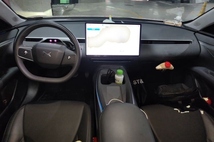 Used XPeng MONA M03 2024 620 with Ultra-Long Range Center Console