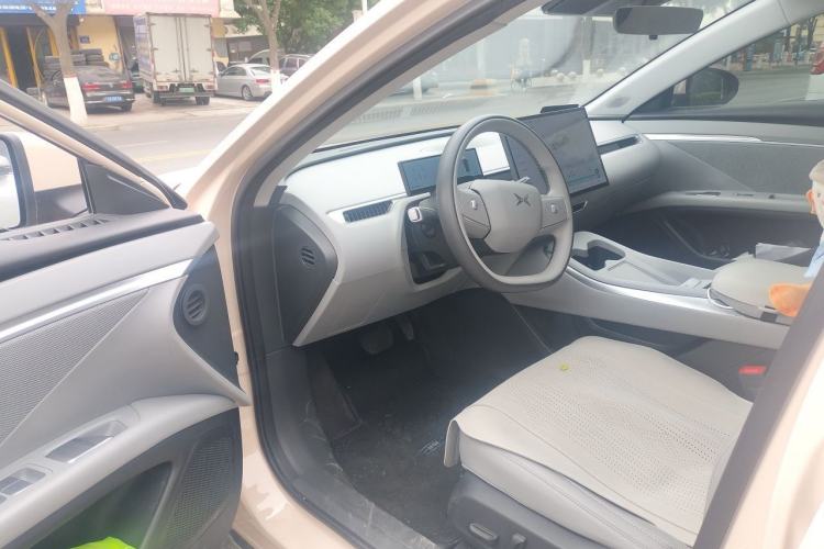 Used XPeng MONA M03 2024 620 with Ultra-Long Range Driver Seat
