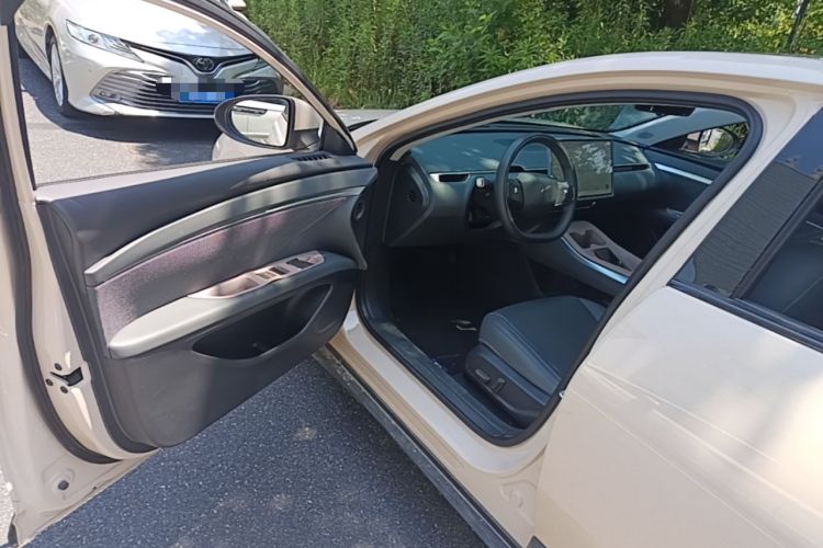 Used XPeng MONA M03 2024 620 with Ultra-Long Range Driver Seat