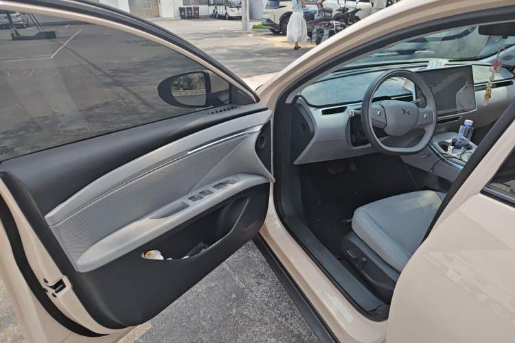 Used XPeng MONA M03 2024 515 Long-Range Driver Seat