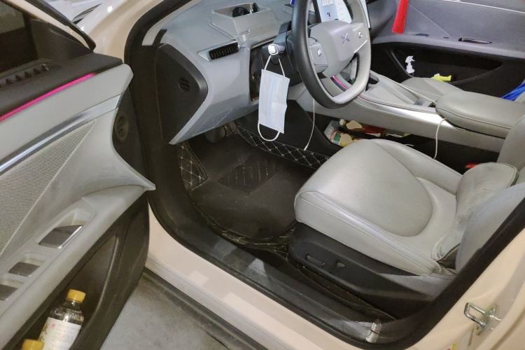 Used XPeng MONA M03 2024 620 with Ultra-Long Range Driver Seat