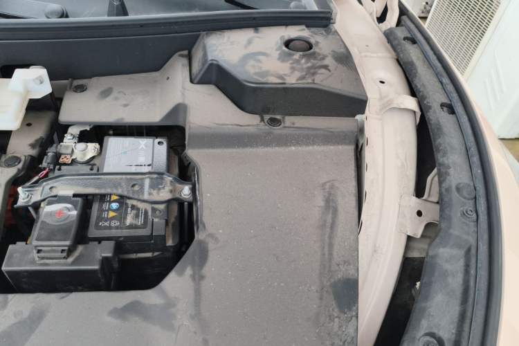 Used XPeng MONA M03 2024 620 with Ultra-Long Range Engine Bay Left